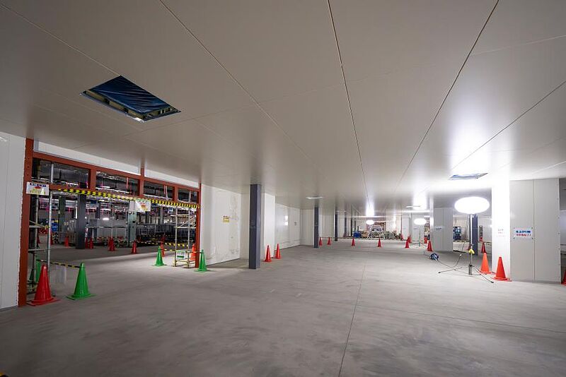 Nissan präsentiert Pilotanlage für Feststoffbatterien im Werk Yokohama