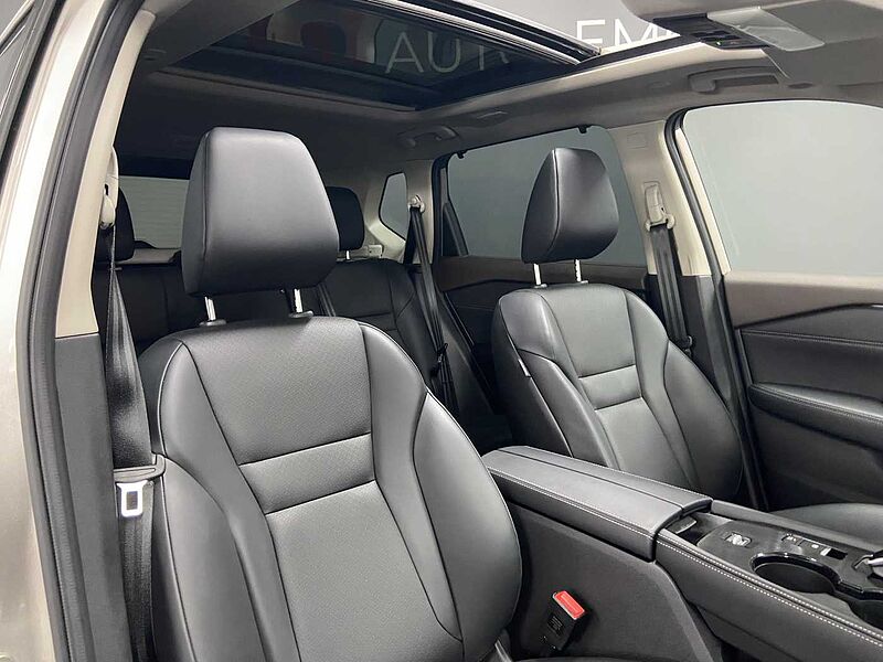 Nissan X-Trail TEKNA 1.5 VC-T e-POWER 4x2