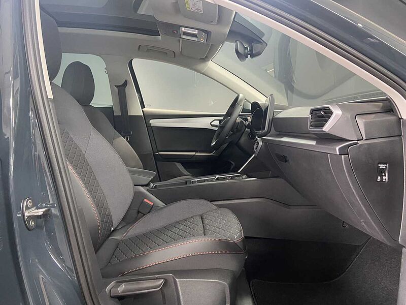 SEAT Leon Sportstourer FR 1.5 eTSI ACT DSG*MATRIX*