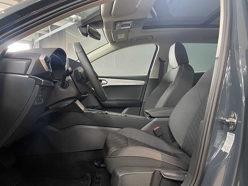 SEAT Leon Sportstourer FR 1.5 eTSI ACT DSG*MATRIX*