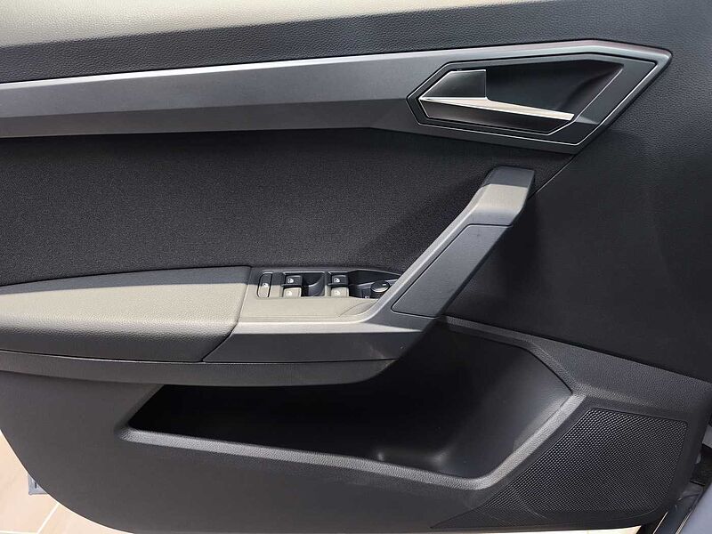 SEAT Arona FR Black Edition 1.0 TSI 116 PS DSG