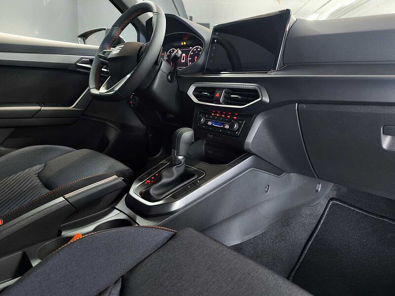 SEAT Arona FR Black Edition 1.0 TSI 116 PS DSG