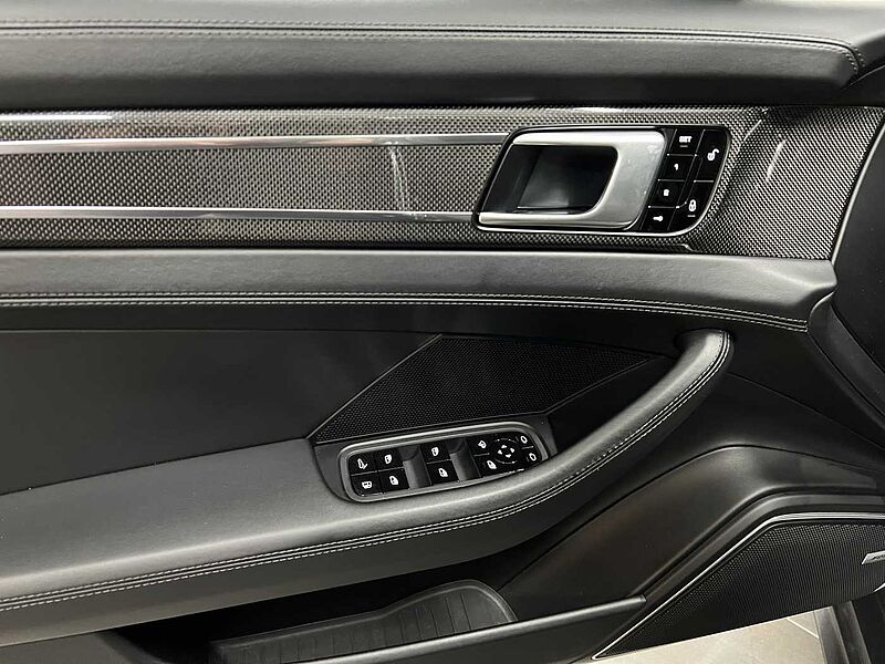 Porsche Panamera Turbo S E-Hybrid Sport Turismo Keramik