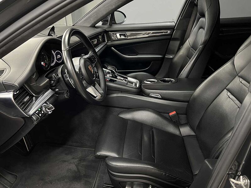 Porsche Panamera Turbo S E-Hybrid Sport Turismo Keramik