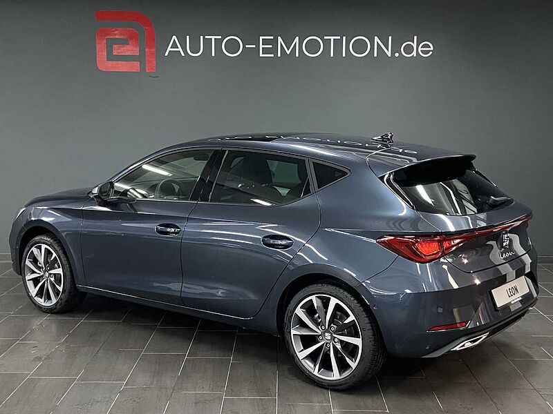 SEAT Leon FR 2.0 TDI DSG*NAVI*Panorama*LED
