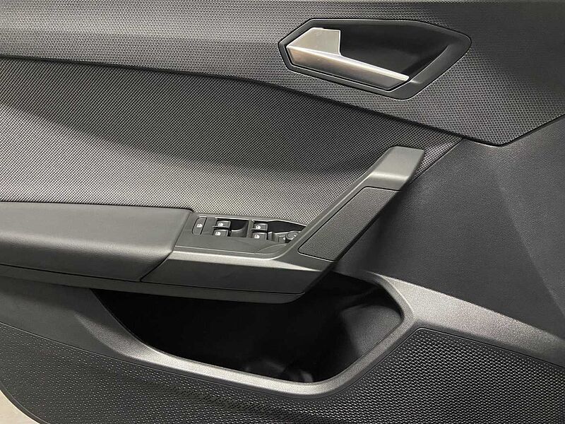 SEAT Leon Sportstourer 1.0 eTSI OPF DSG Style Edition